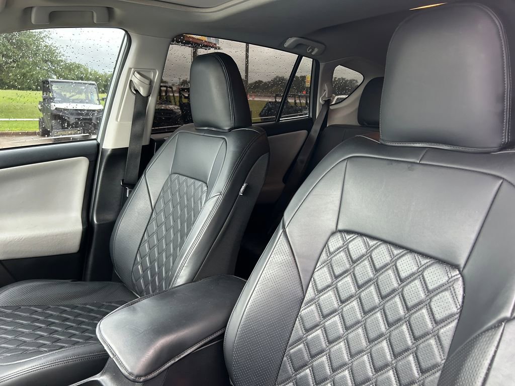 Used 2016 Toyota RAV4 XLE FWD image 21