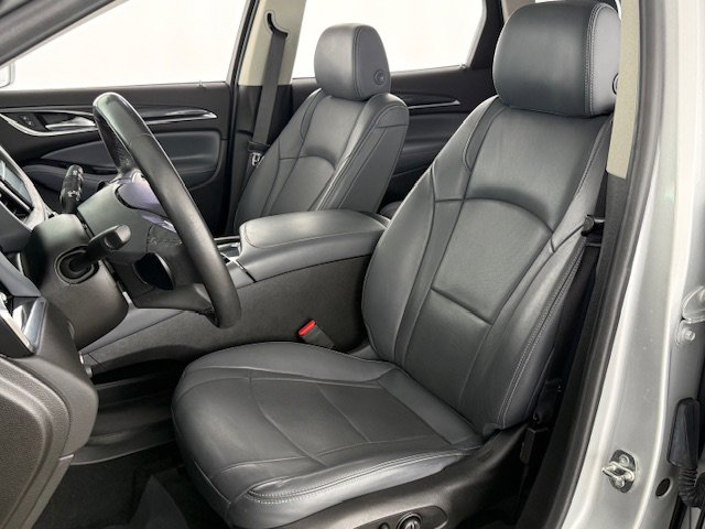 Used 2020 Buick Enclave Essence w/ Sound and Sites Package image 12