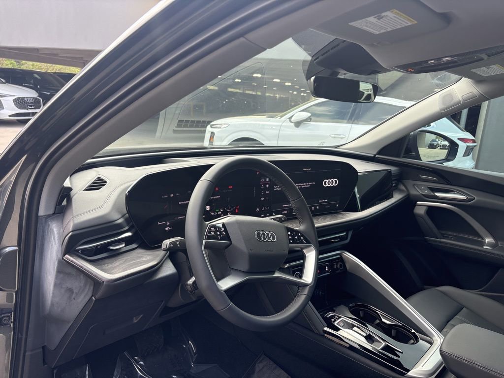 New 2025 Audi Q5 Premium Plus image 12