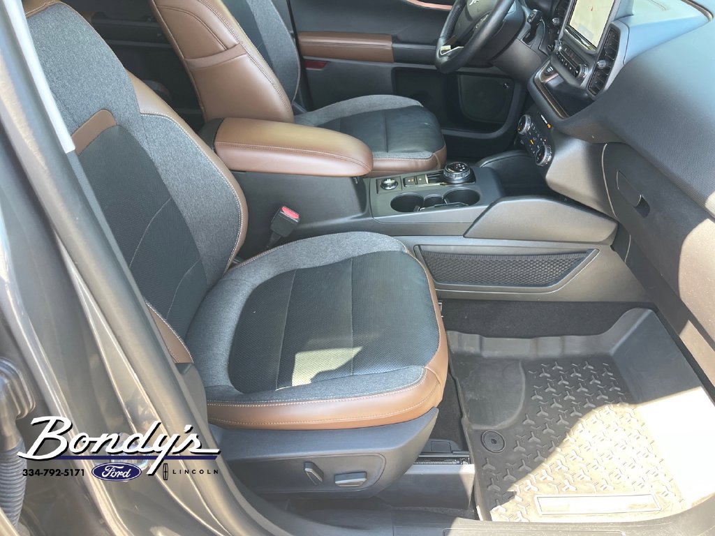 Used 2022 Ford Bronco Sport Outer Banks w/ Tech Package AWD/4WD image 18