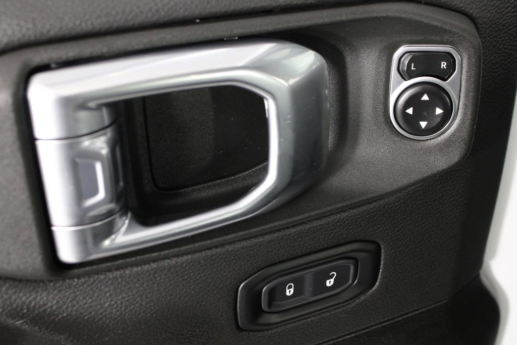 Used 2023 Jeep Gladiator Overland image 21