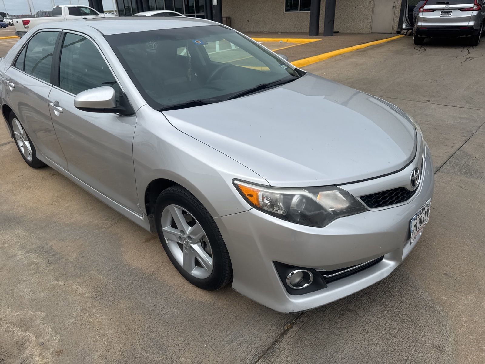 Used 2013 Toyota Camry SE image 7