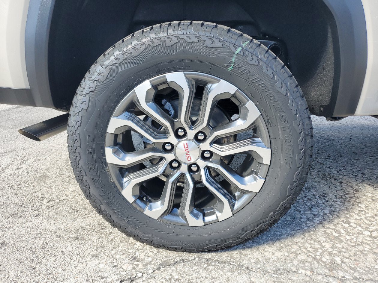 New 2026 GMC Canyon Denali AWD/4WD image 6
