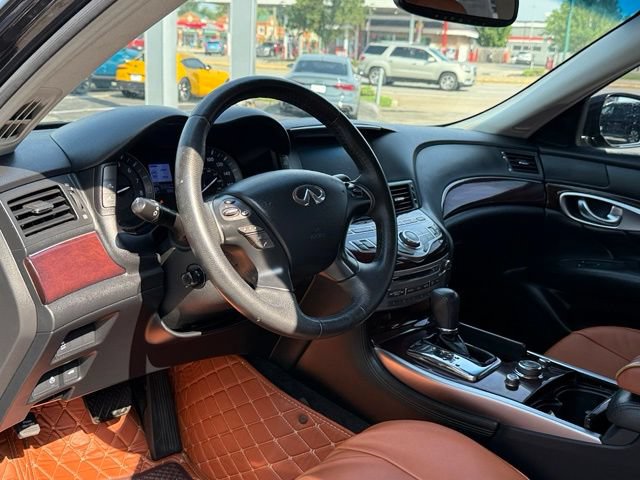 Used 2018 INFINITI Q70 L 3.7 AWD/4WD image 12