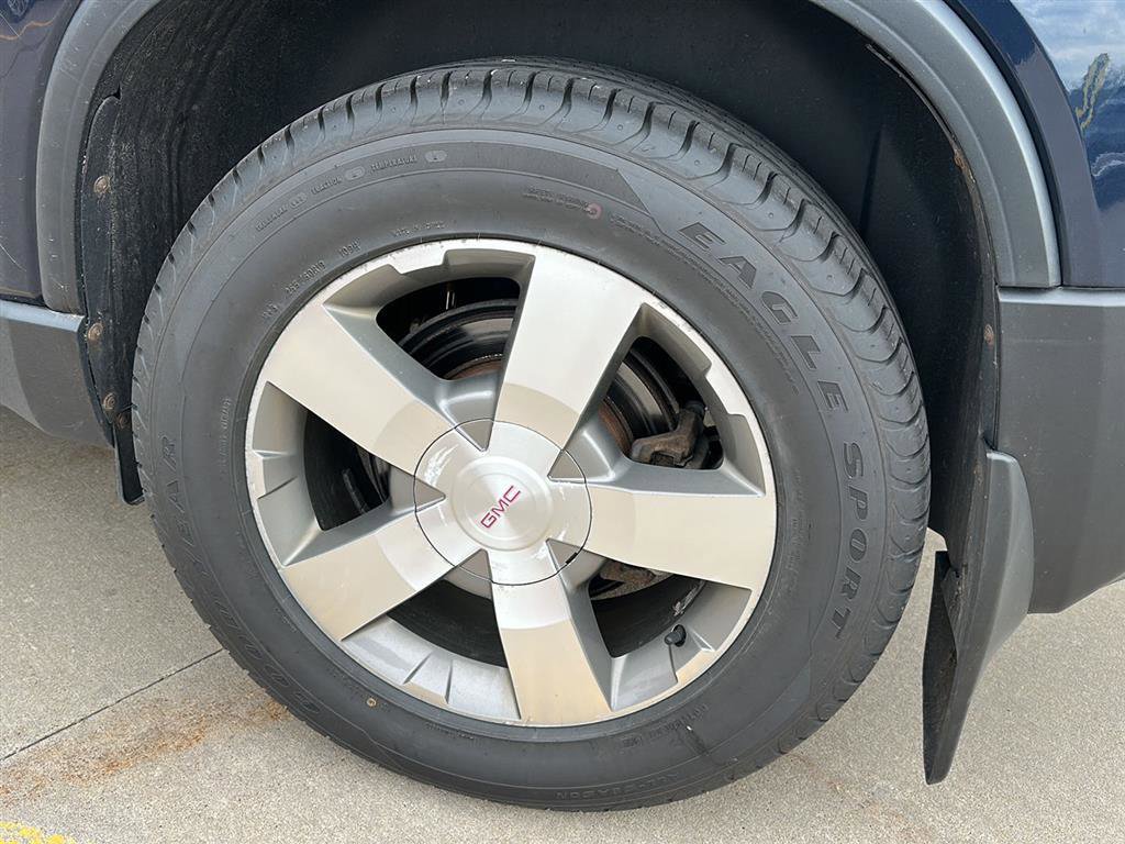 Used 2012 GMC Acadia SLT AWD/4WD image 15