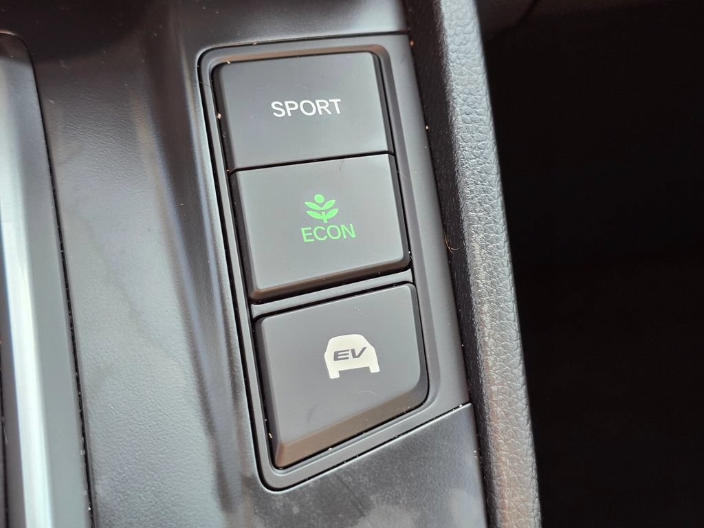 Used 2020 Honda CR-V Touring image 30