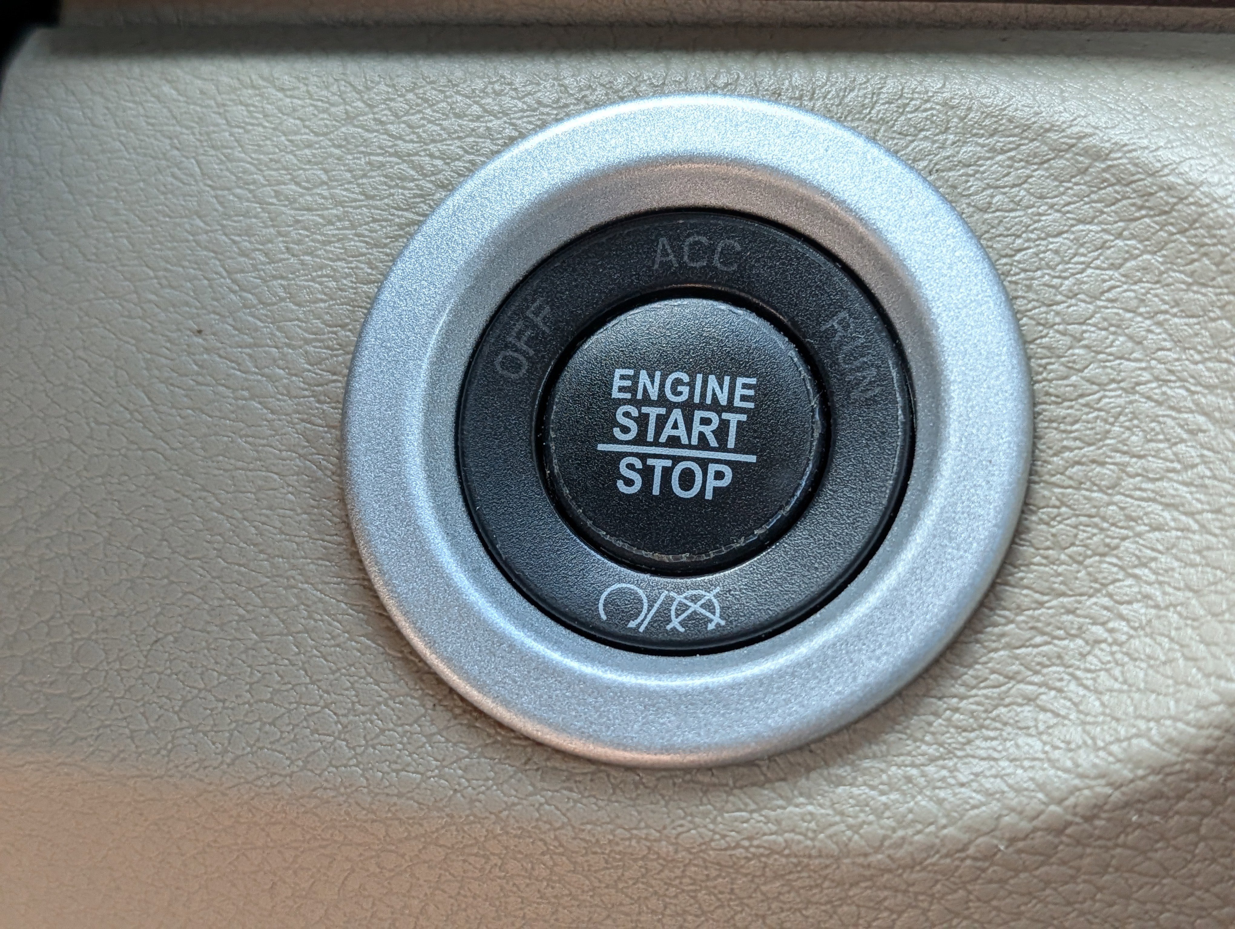 Used 2018 RAM 2500 Laramie image 35