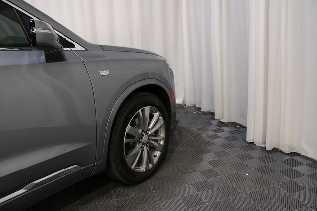 Used 2023 Cadillac XT6 Premium Luxury w/ LPO, Floor Liner Package image 28