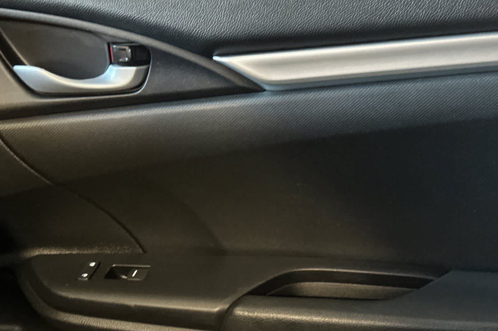 Used 2019 Honda Civic Sport image 18