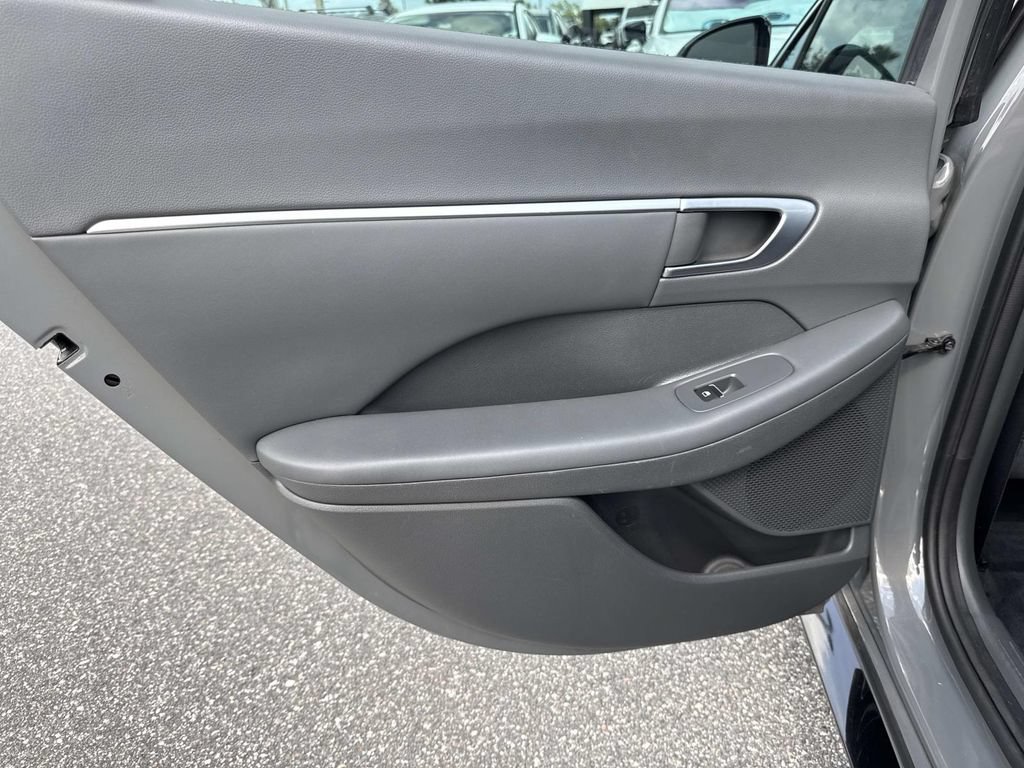 Used 2020 Hyundai Sonata SEL Plus w/ Cargo Package FWD image 12