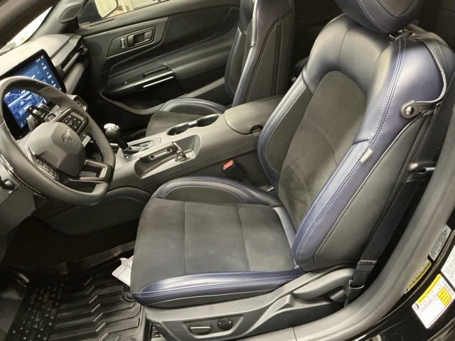 Used 2024 Ford Mustang Dark Horse image 13