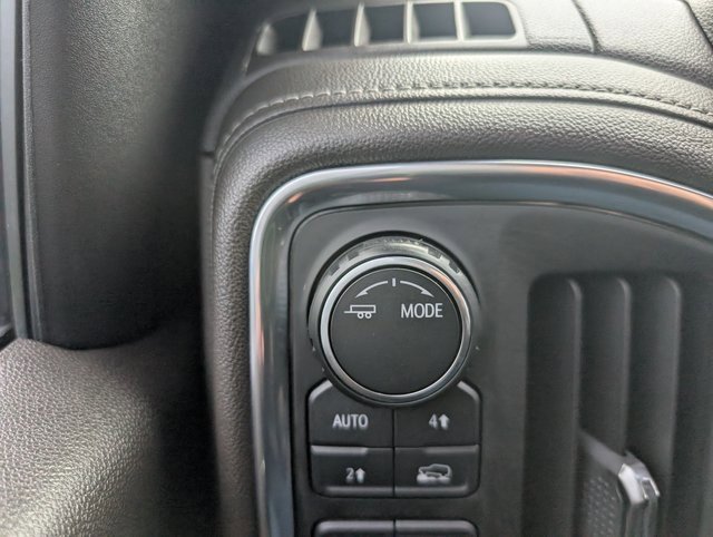 Used 2020 Chevrolet Silverado 1500 RST image 21