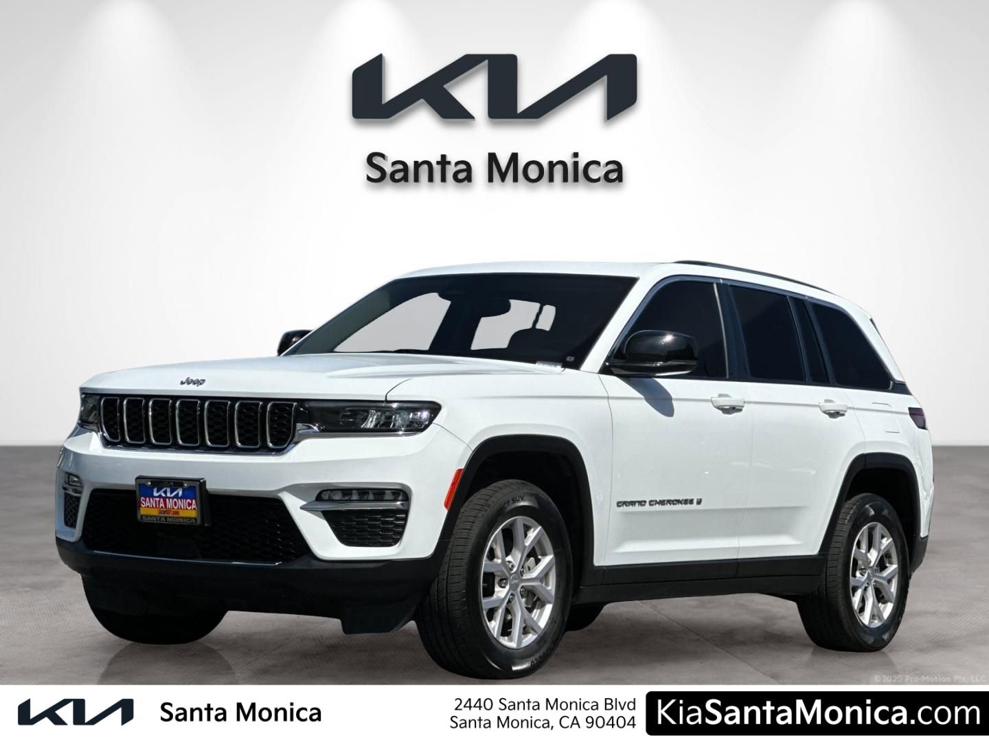 Used 2022 Jeep Grand Cherokee Limited image 1