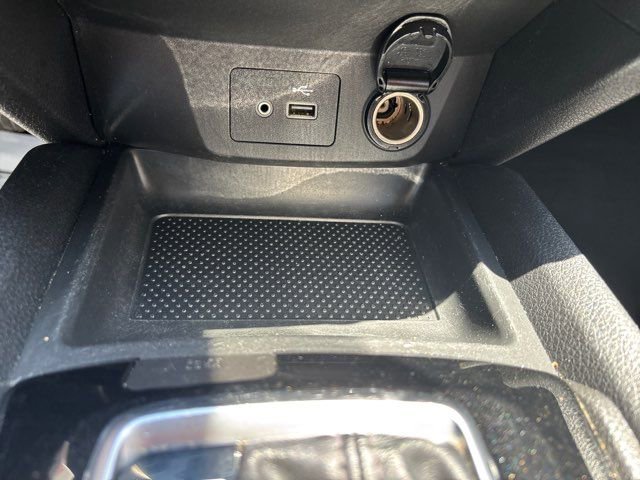 Used 2020 Nissan Rogue Sport S w/ Appearance Package FWD image 33
