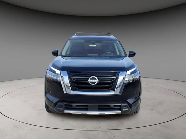 Certified 2024 Nissan Pathfinder Platinum w/ Cargo Package image 15