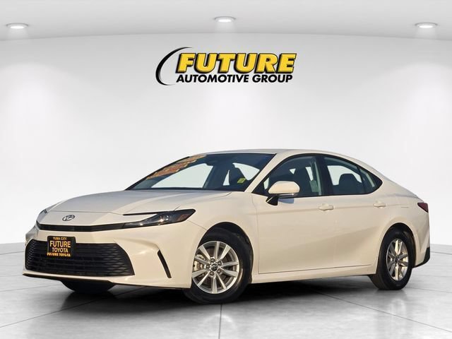 Used 2025 Toyota Camry LE FWD image 10