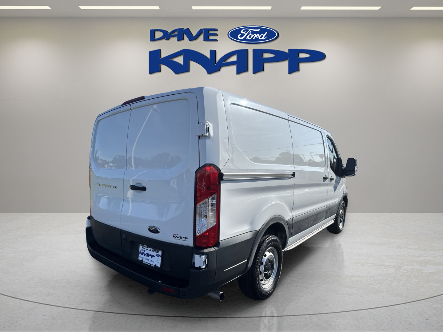 Used 2023 Ford Transit 150 Low Roof RWD image 7