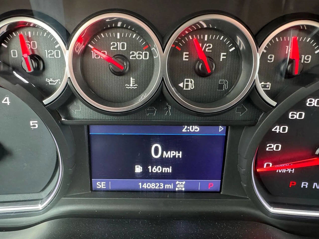 Used 2020 Chevrolet Silverado 2500 LTZ w/ LTZ Convenience Package image 8