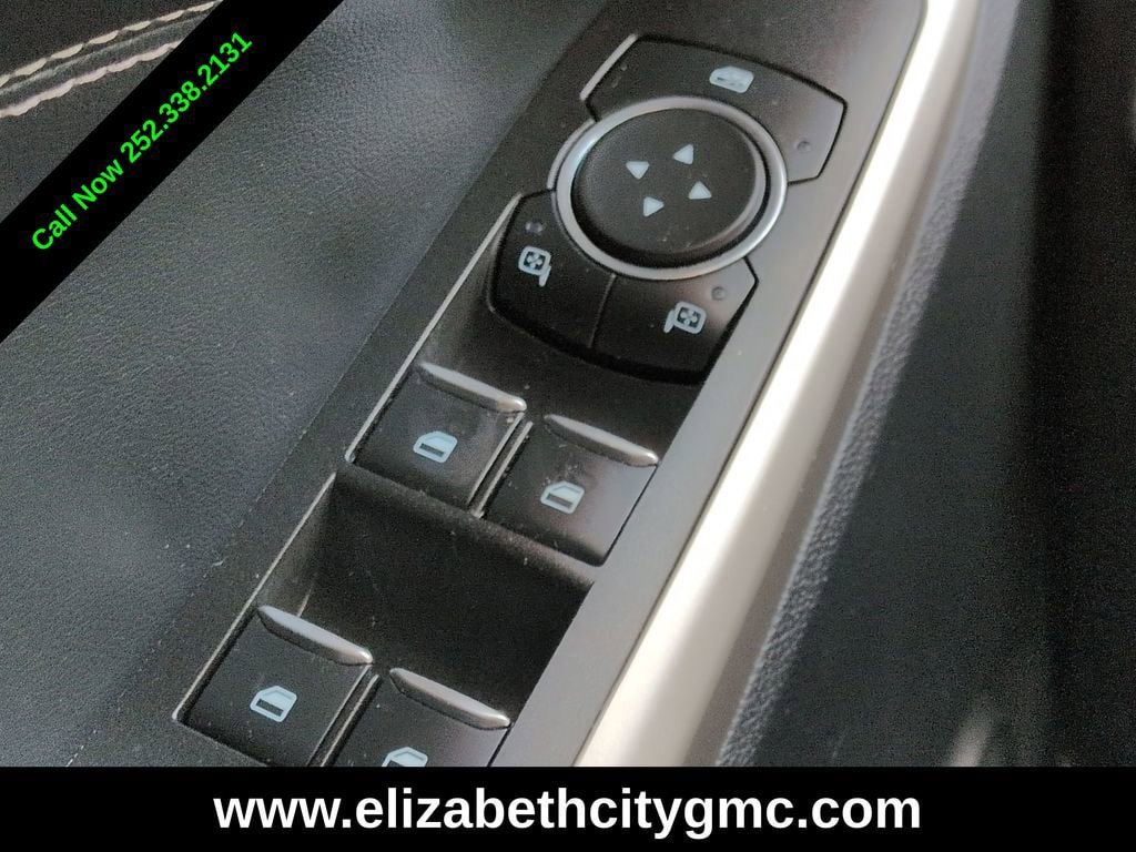 Used 2022 Ford Explorer XLT RWD image 23