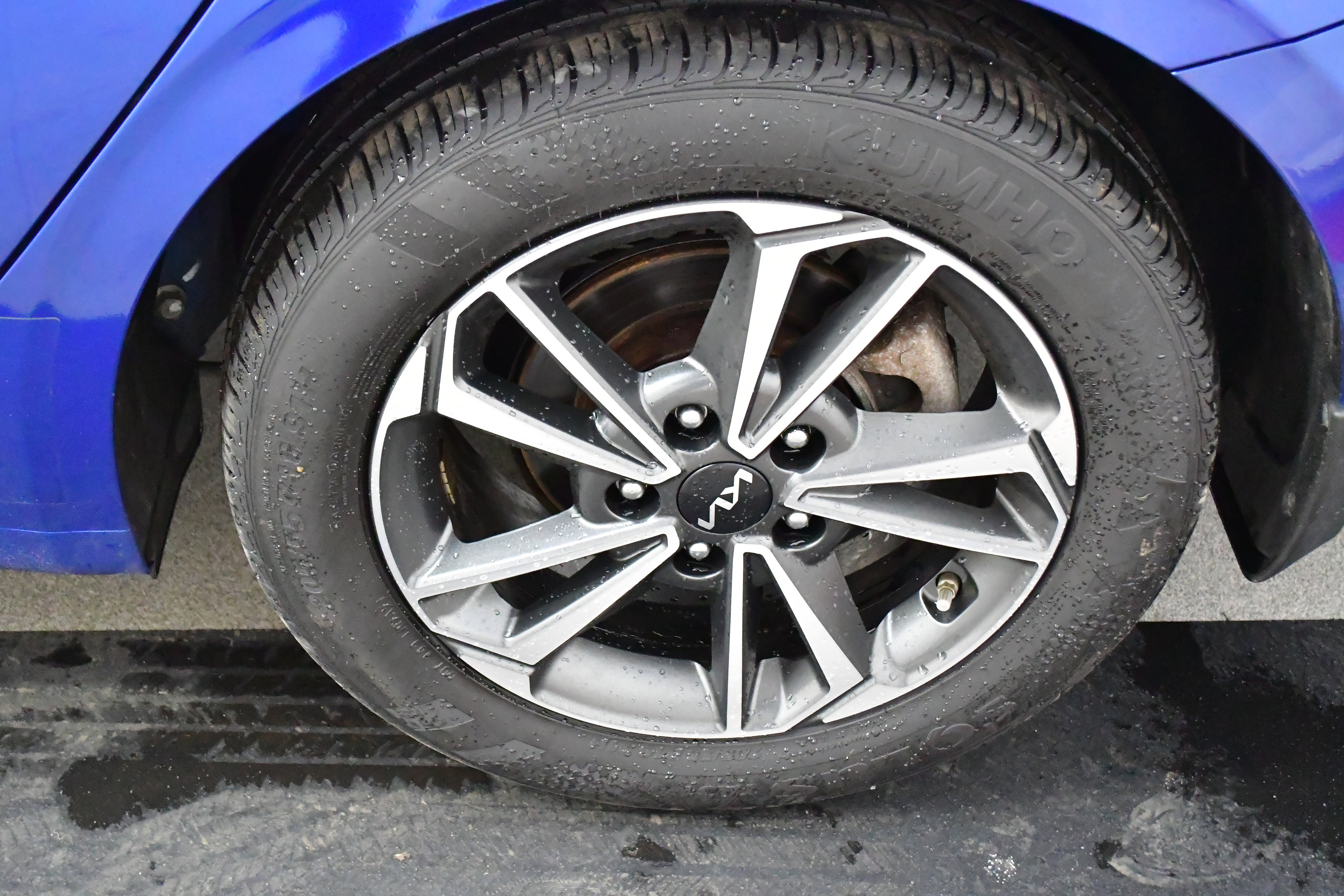 Used 2023 Kia Forte LXS w/ LXS Technology Package image 51