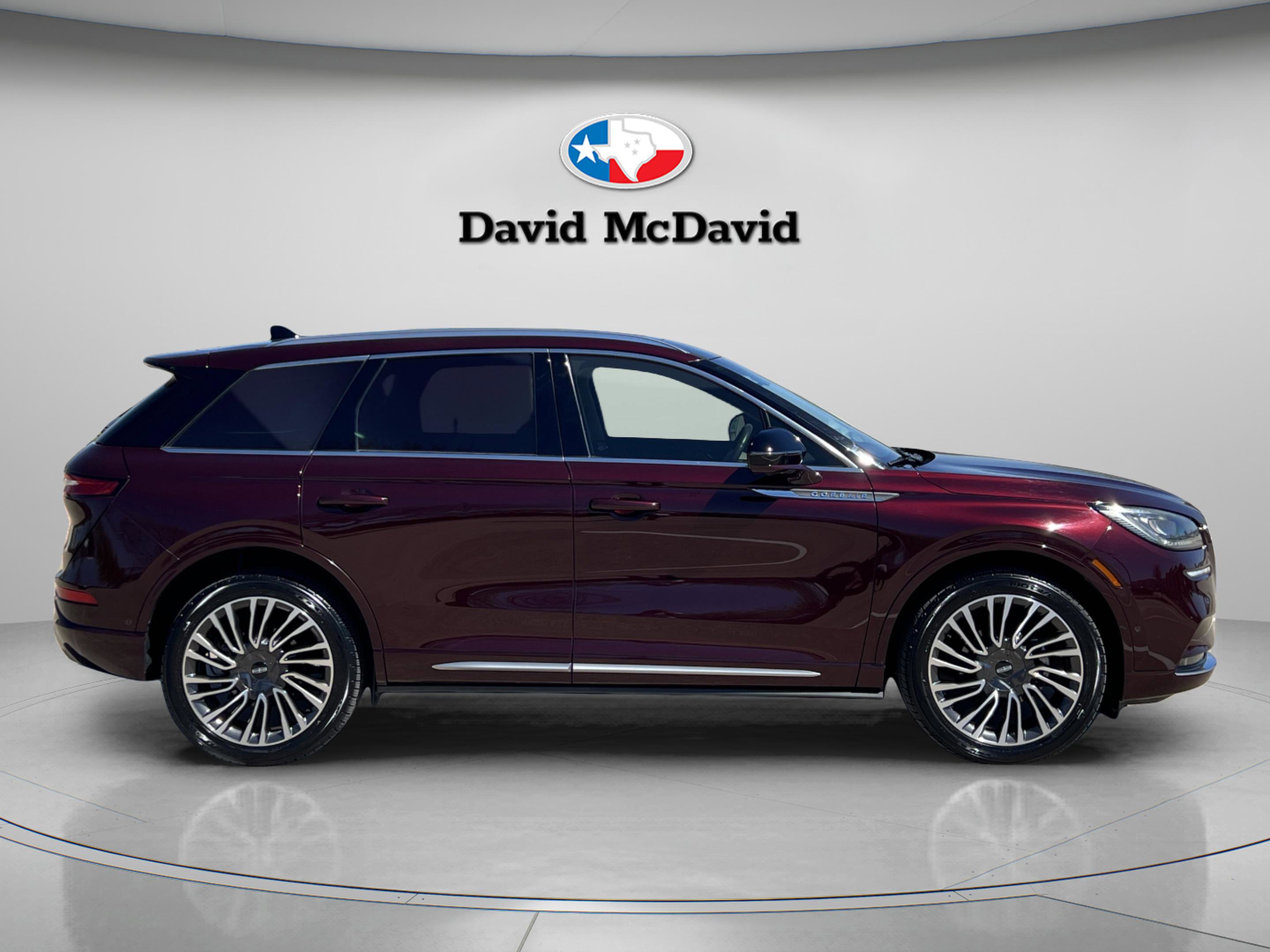 Used 2020 Lincoln Corsair Reserve image 8