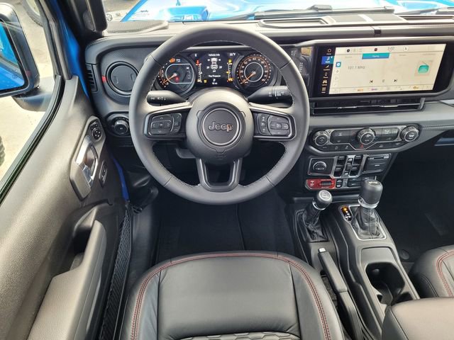 New 2026 Jeep Wrangler Unlimited Rubicon w/ Xtreme 35 Tire Package AWD/4WD image 7