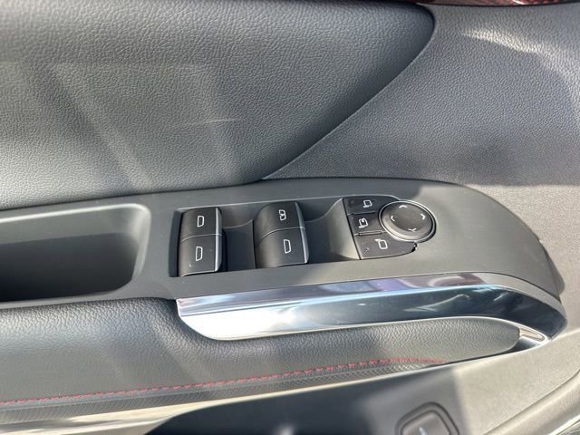 New 2026 Chevrolet Traverse RS image 9