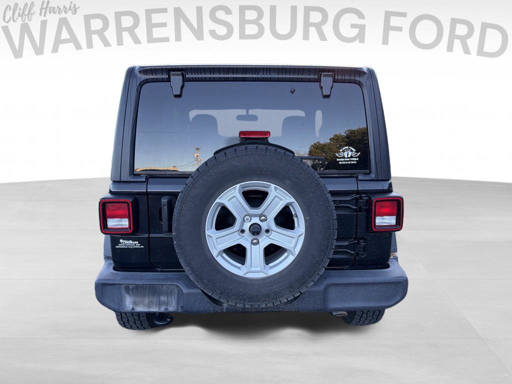 Used 2021 Jeep Wrangler Sport AWD/4WD image 6