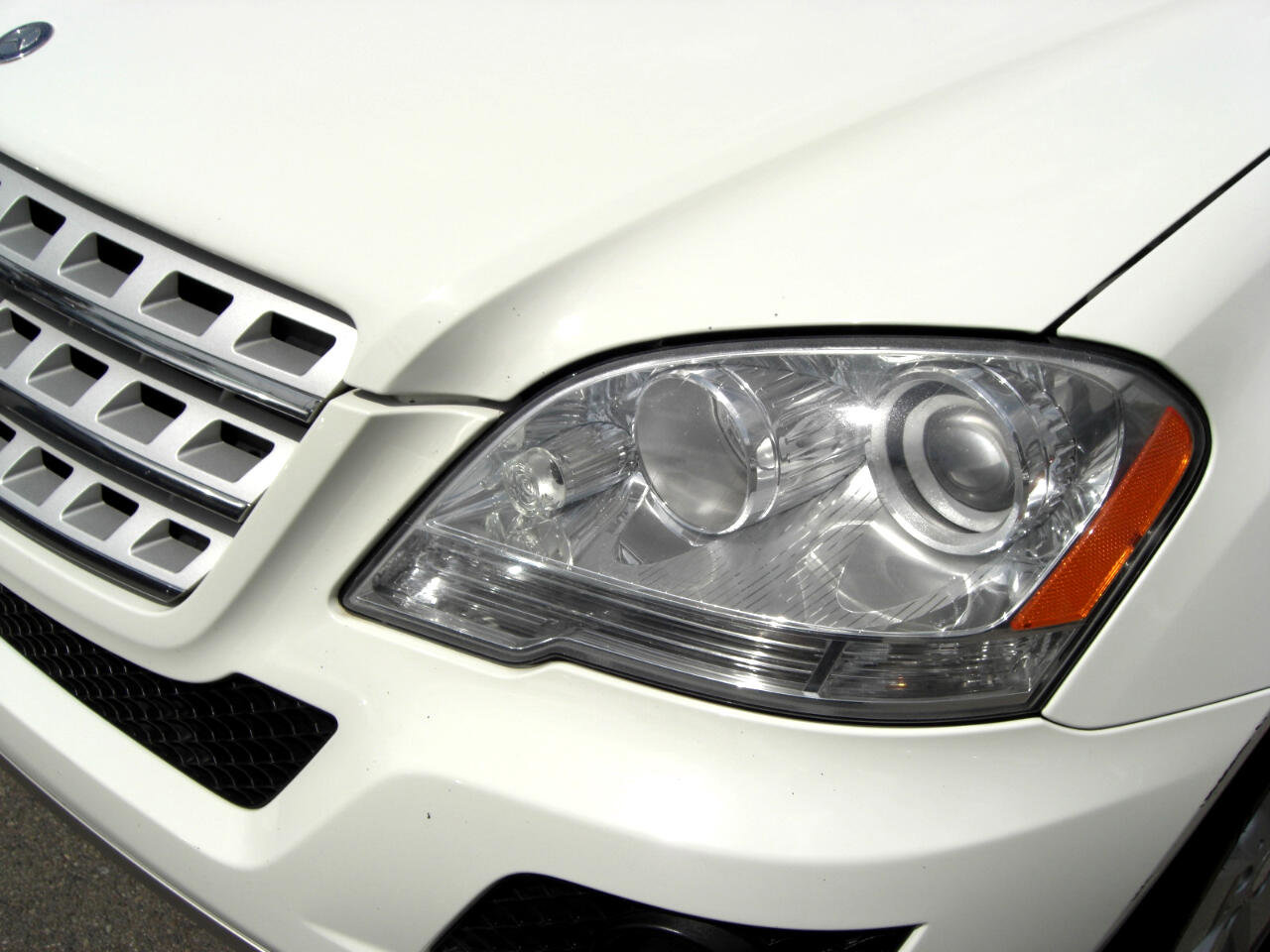 Used 2011 Mercedes-Benz ML 350 2WD image 8