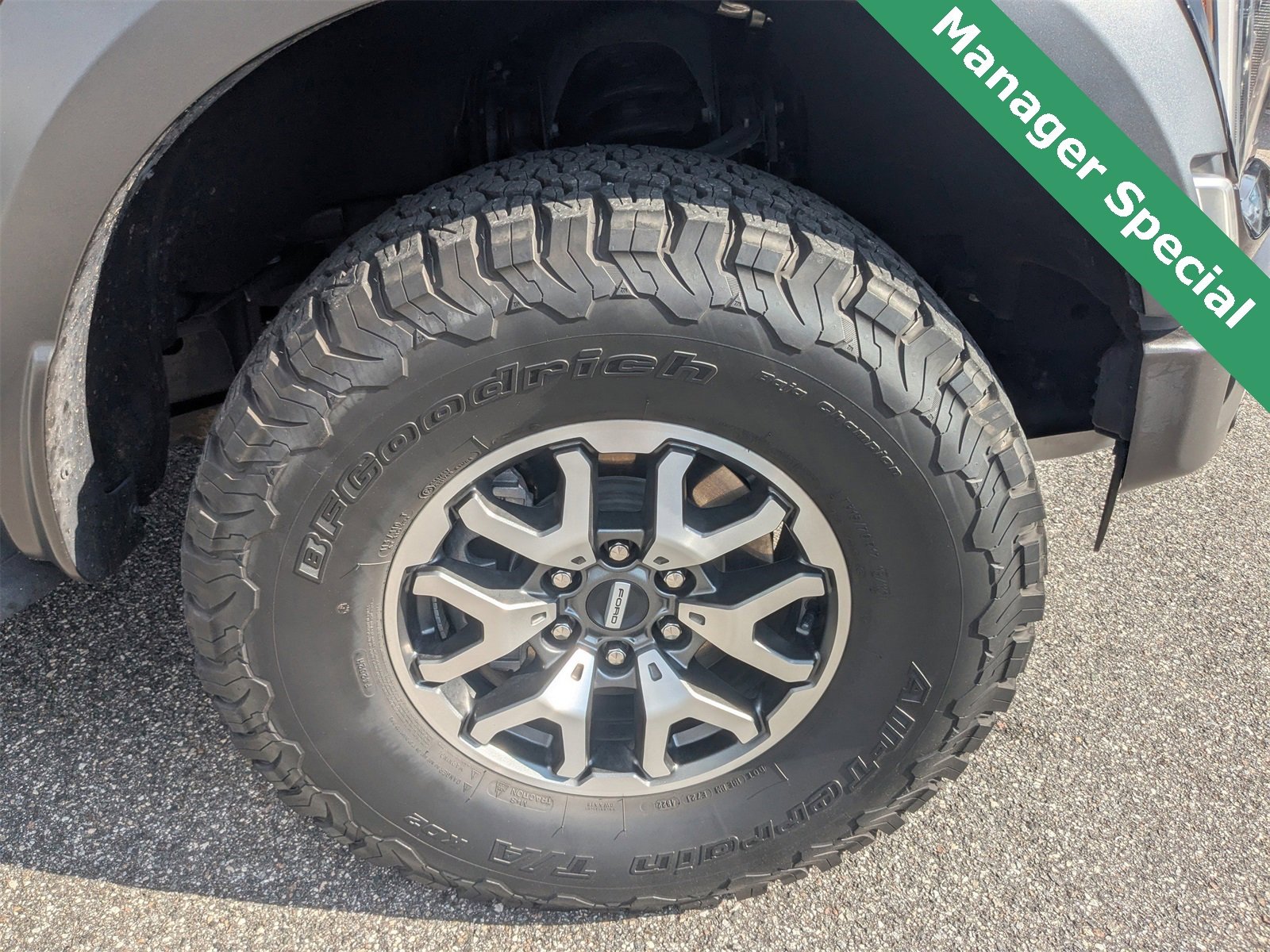 Used 2023 Ford F150 Raptor image 11