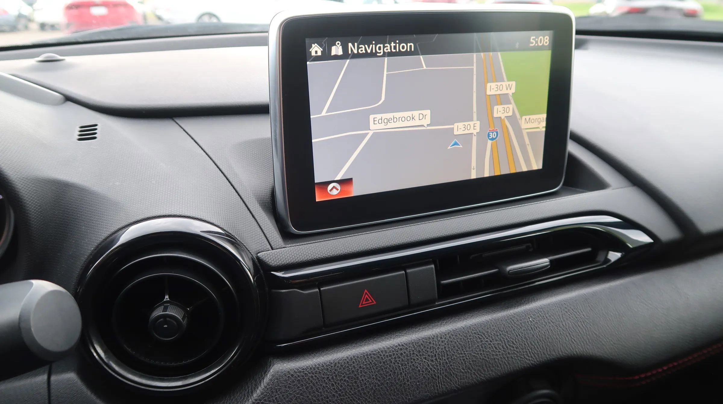 Used 2017 MAZDA MX-5 Miata Club image 31