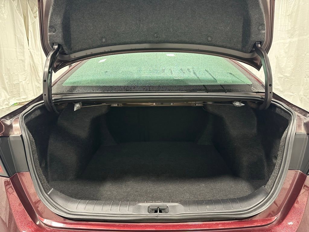 Used 2024 Nissan Altima 2.5 SV image 46