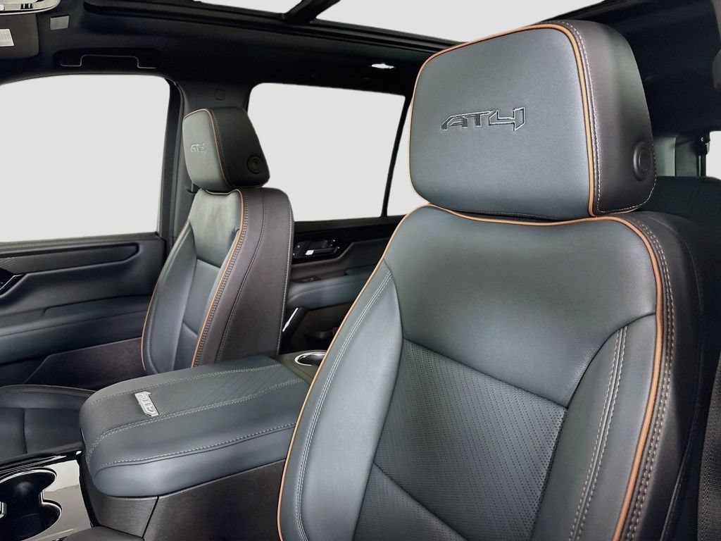 New 2026 GMC Yukon AT4 AWD/4WD image 21
