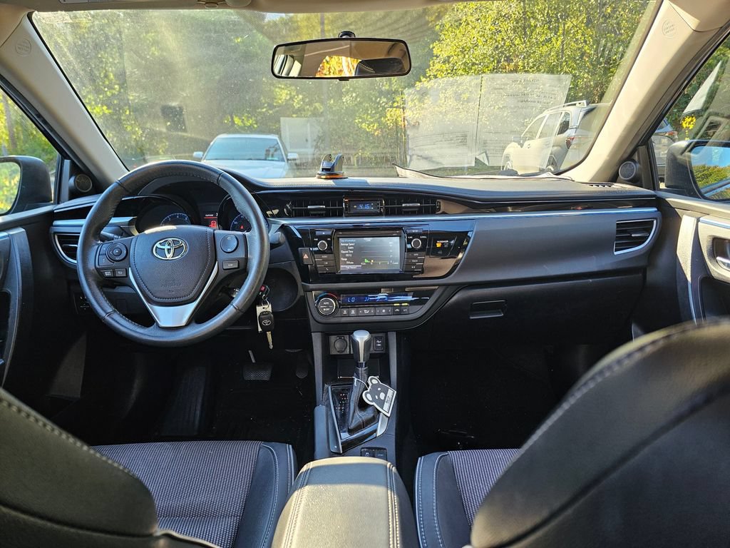 Used 2016 Toyota Corolla S FWD image 18