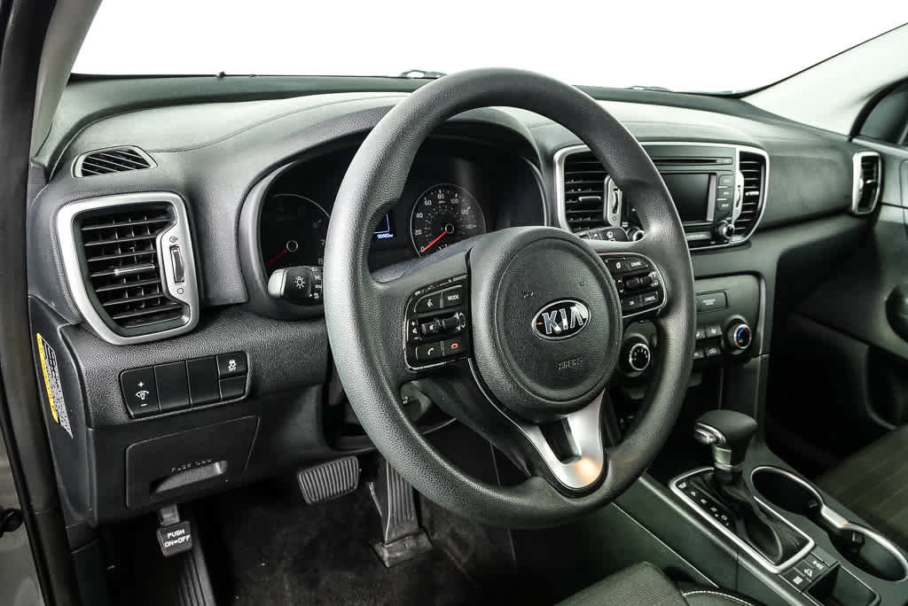 Used 2017 Kia Sportage LX w/ LX Popular Package AWD/4WD image 4
