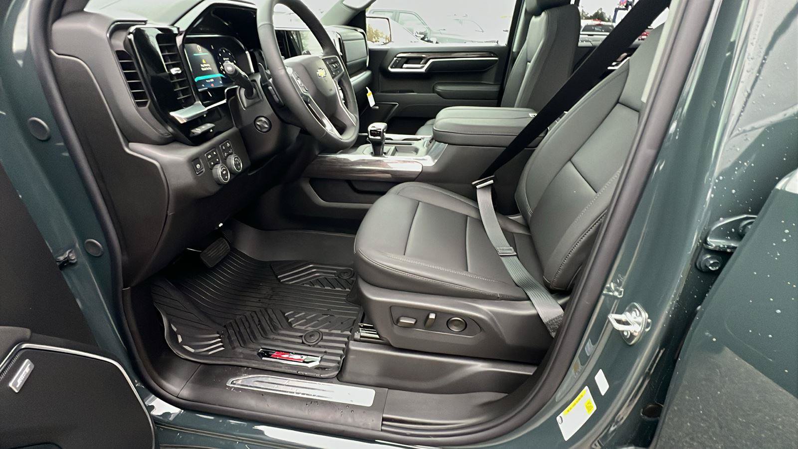 New 2026 Chevrolet Silverado 1500 LTZ AWD/4WD image 13