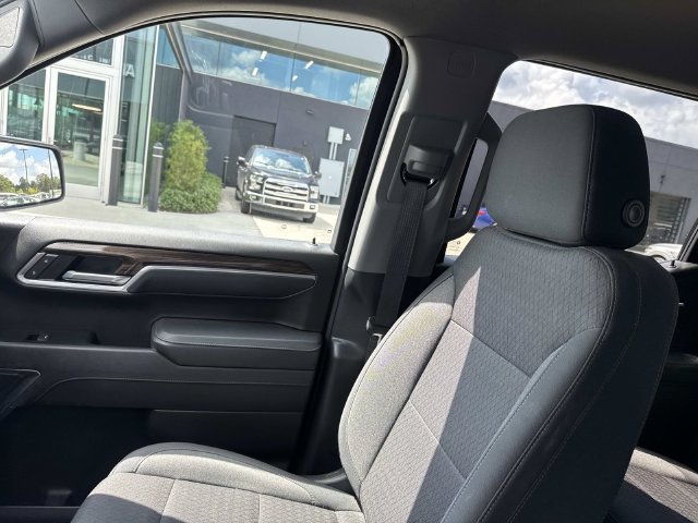 Used 2025 Chevrolet Silverado 1500 RST w/ LPO, Dark Essentials Package RWD image 22