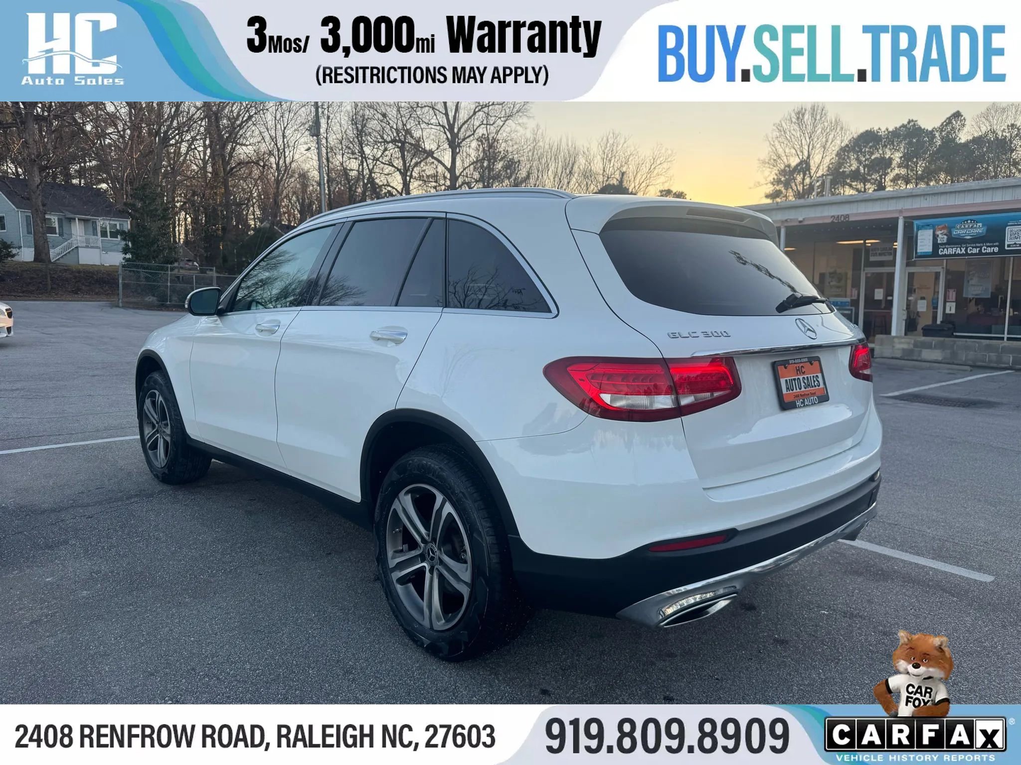 Used 2019 Mercedes-Benz GLC 300 4MATIC image 3