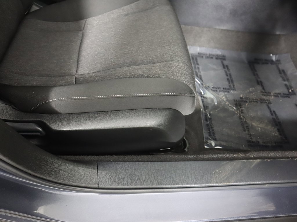 Certified 2025 Honda Accord SE image 32