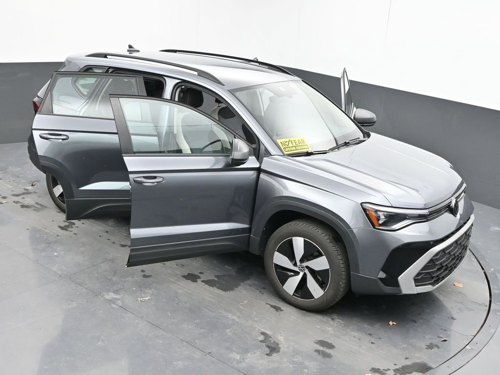 Used 2025 Volkswagen Taos S image 52