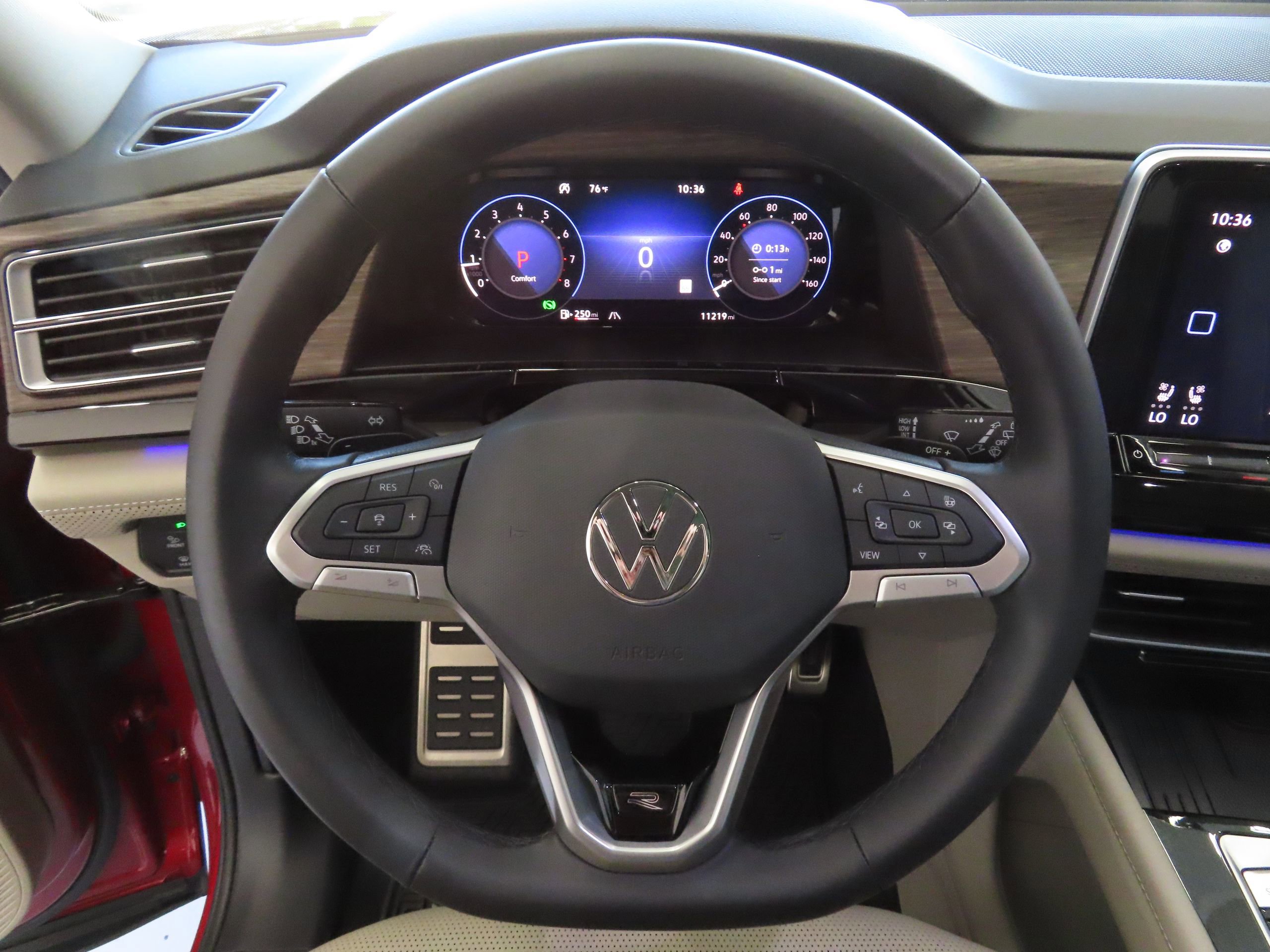 New 2025 Volkswagen Atlas SEL Premium R-Line AWD/4WD image 16