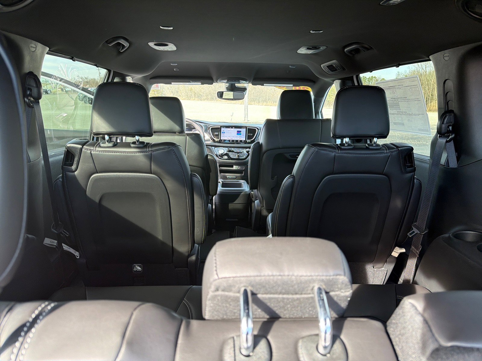 New 2026 Chrysler Pacifica Select image 15