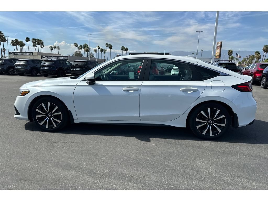 Used 2024 Honda Civic EX-L image 2