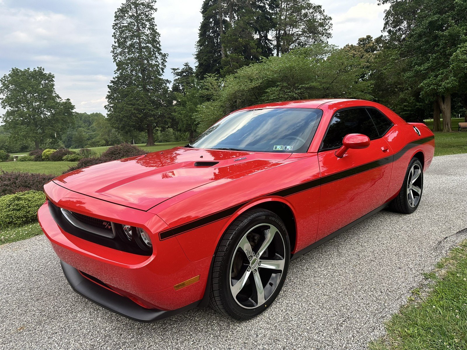 Used 2014 Dodge Challenger R/T w/ Electronics Convenience Group RWD image 4