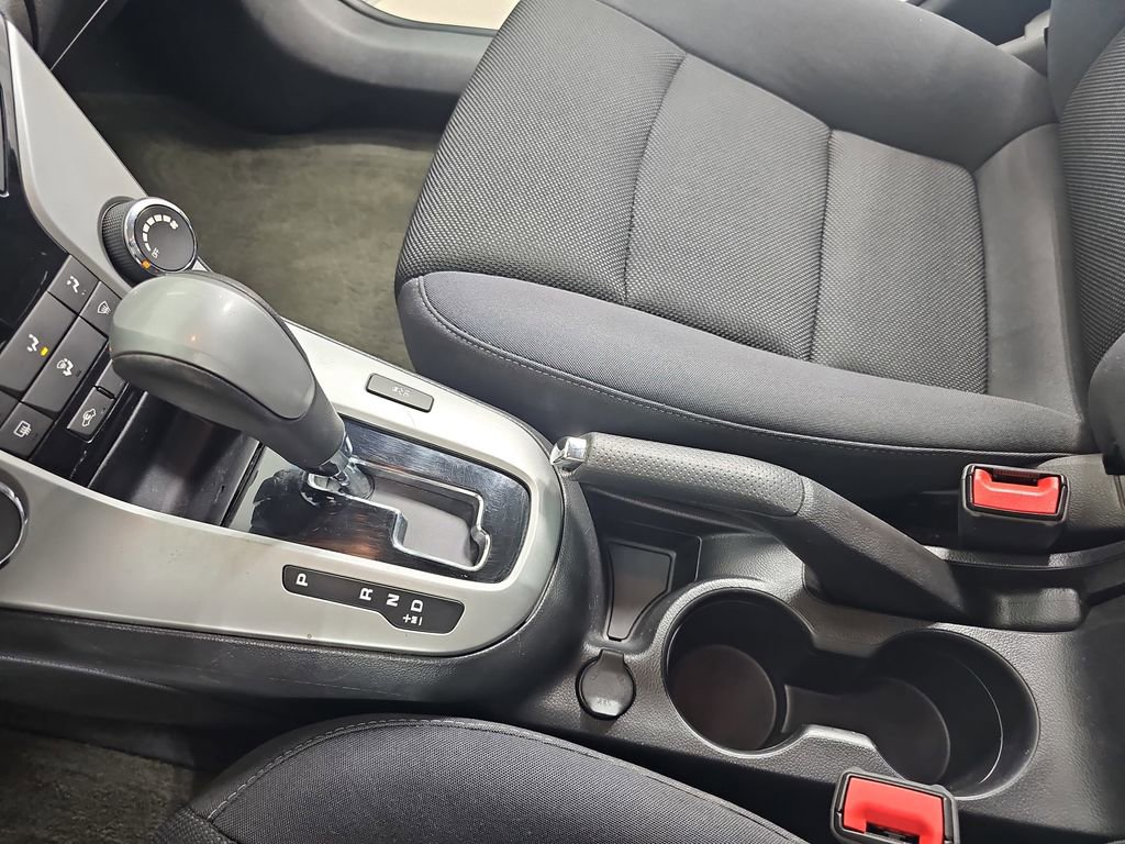 Used 2014 Chevrolet Cruze LT w/ All-Star Edition image 29