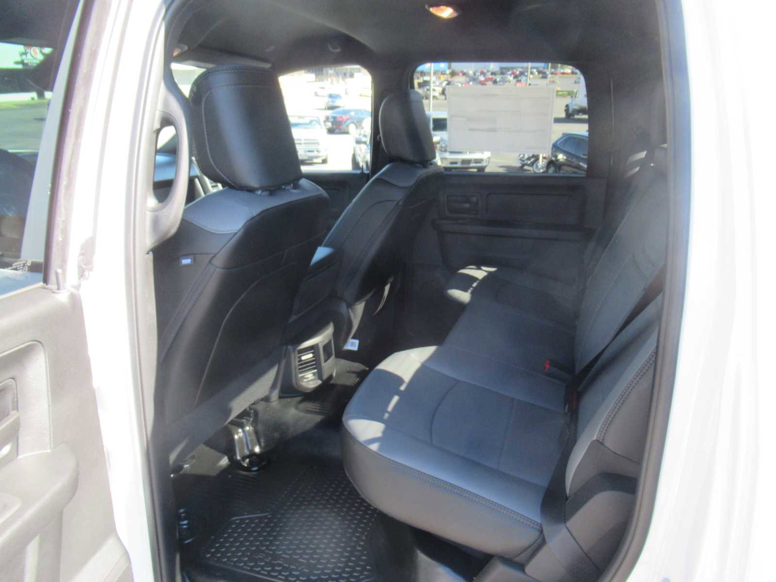 New 2026 RAM 3500 Tradesman w/ Chrome Appearance Group A image 40