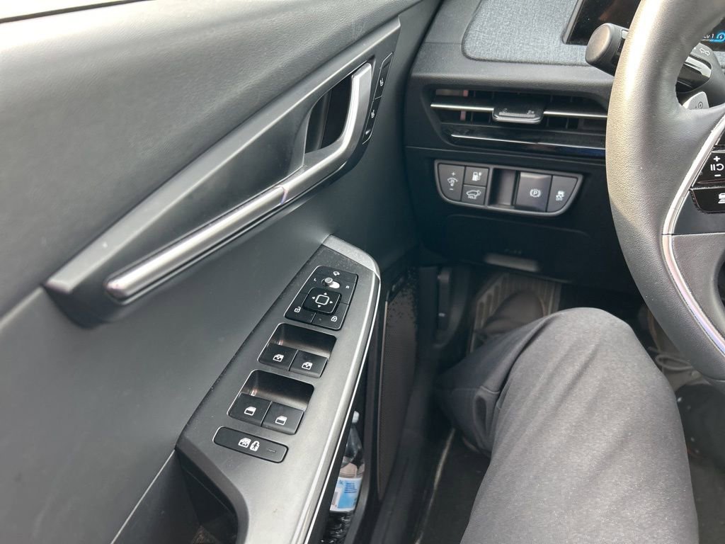 Certified 2022 Kia EV6 Wind w/ Wind Technology Package AWD/4WD image 19