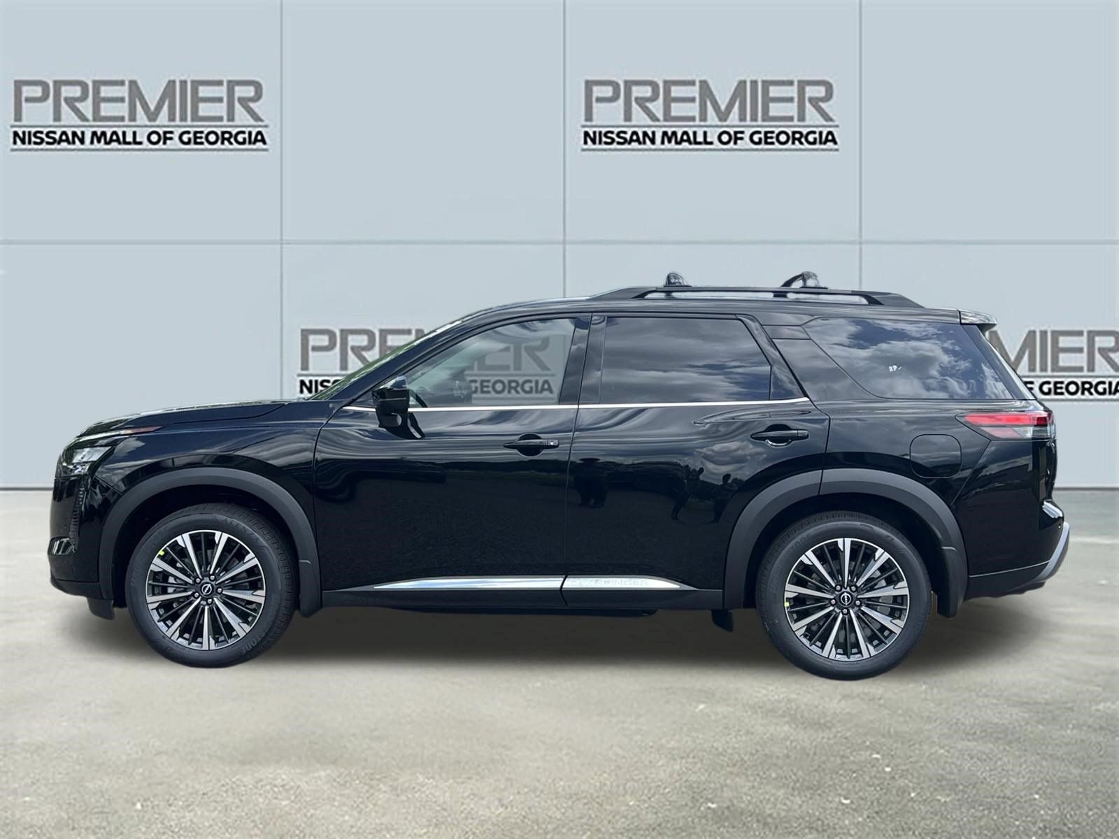 New 2026 Nissan Pathfinder Platinum FWD image 23