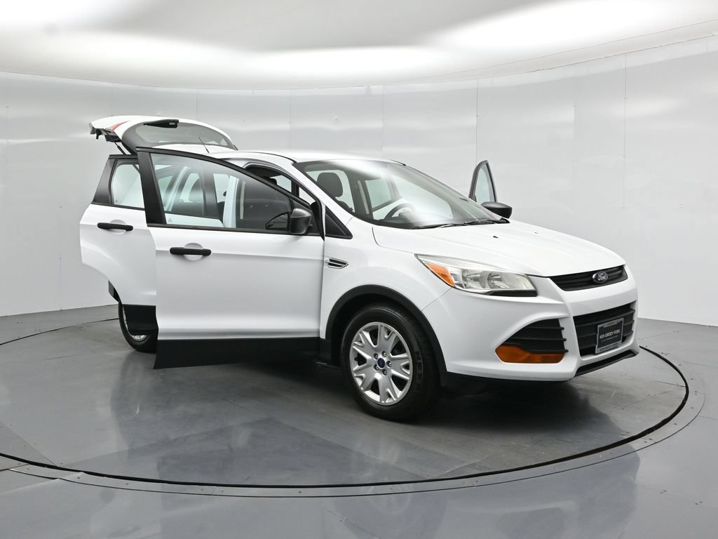 Used 2014 Ford Escape S FWD image 29