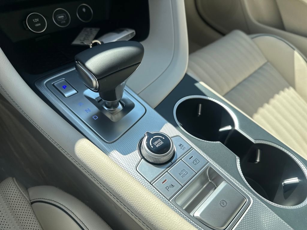 New 2026 Genesis G70 2.5T Prestige image 10